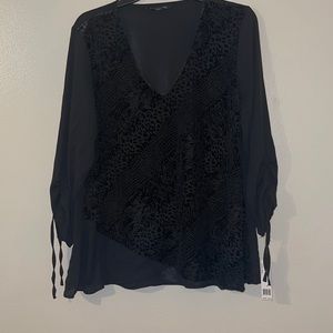 Zac and Rachel top , size L